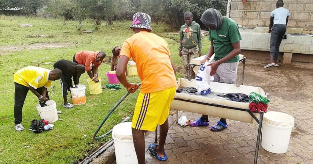 Mashirika ya Hisani ya Kenya Yachukua Hatua Kuokoa Wavulana Wasio na Makazi: Tumaini Jipya kwa Vijana Walio Hatarini