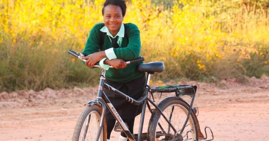 Kwa nini Baiskeli Zinaweza Kuwa Suluhisho la Huduma Bora za Afya Magharibi mwa Kenya (4)