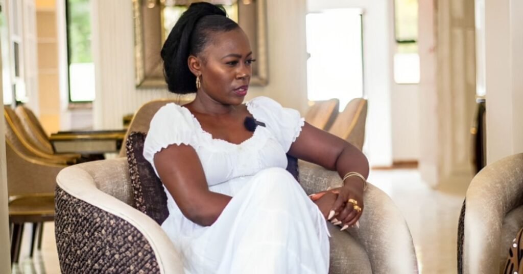 Akothee Afunguka

Mwanamuziki na mfanyibiashara maarufu Akothee (Esther Akoth) amezua mjadala mkali mitandaoni baada ya ujumbe wake wa hivi karibuni uliolenga wakosoaji wake.