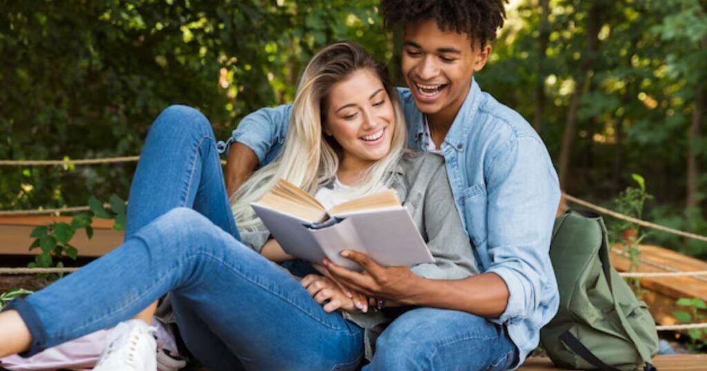 Ishara 11 Zinazothibitisha Mtu Anakupenda Kweli