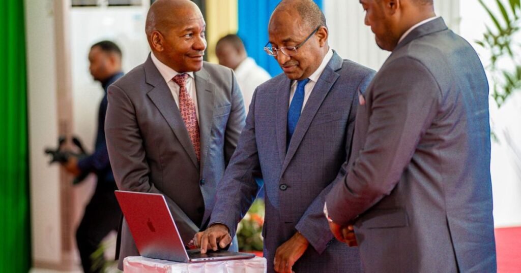 HABARI: Rais Mwinyi Azindua Jumuiya ya Wakandarasi wa Sekta ya Ujenzi Zanzibar