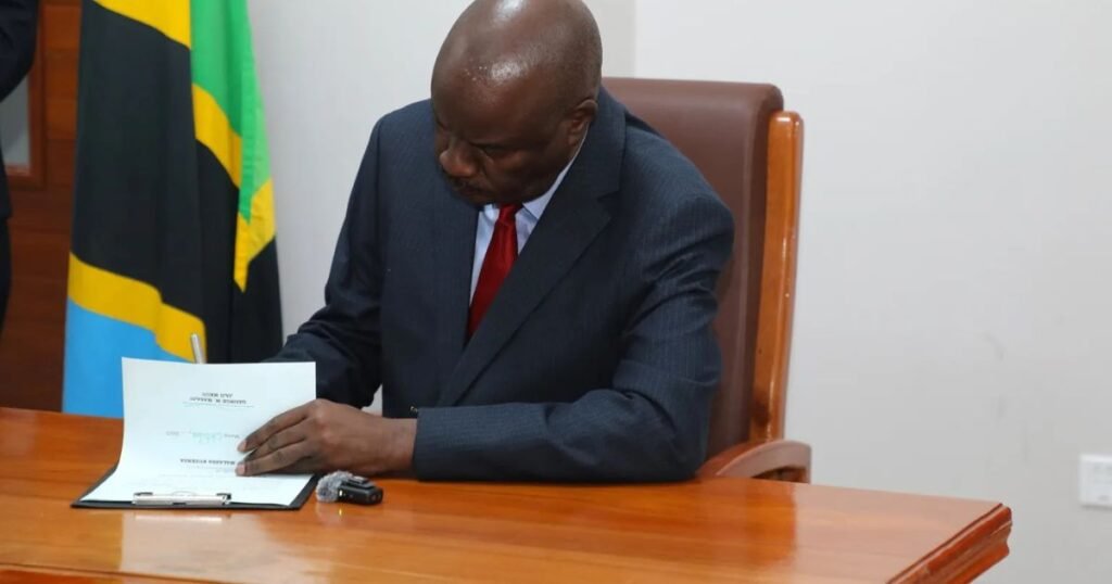 Jaji Mkuu Masaju Aongoza Hafla ya Uapisho: Hillary Massala Aapishwa Rasmi Kuwa Hakimu Mkazi