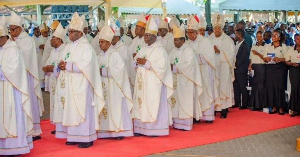 Kanisa Katoliki Lavunja Ukimya – Askofu Ruwa’ichi Asema “Hatuna Ugomvi Na Serikali” – Video