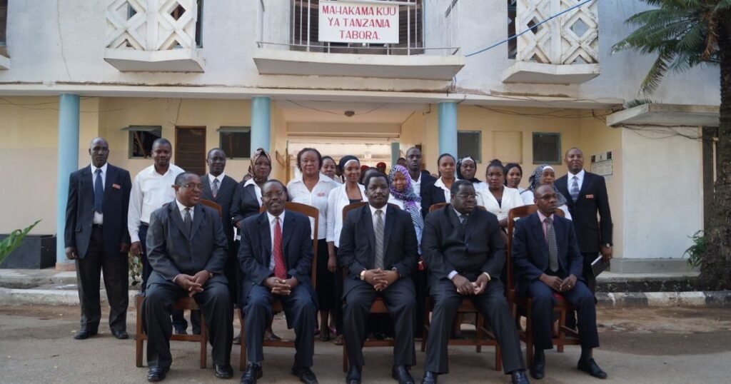 Mahakama Kuu Yakataa Ushahidi wa Flash Disk na Memory Card Kesi ya Tundu Lissu — Je, Uamuzi Huu Unamaanisha Nini Kwa Kesi za Kisiasa Tanzania?