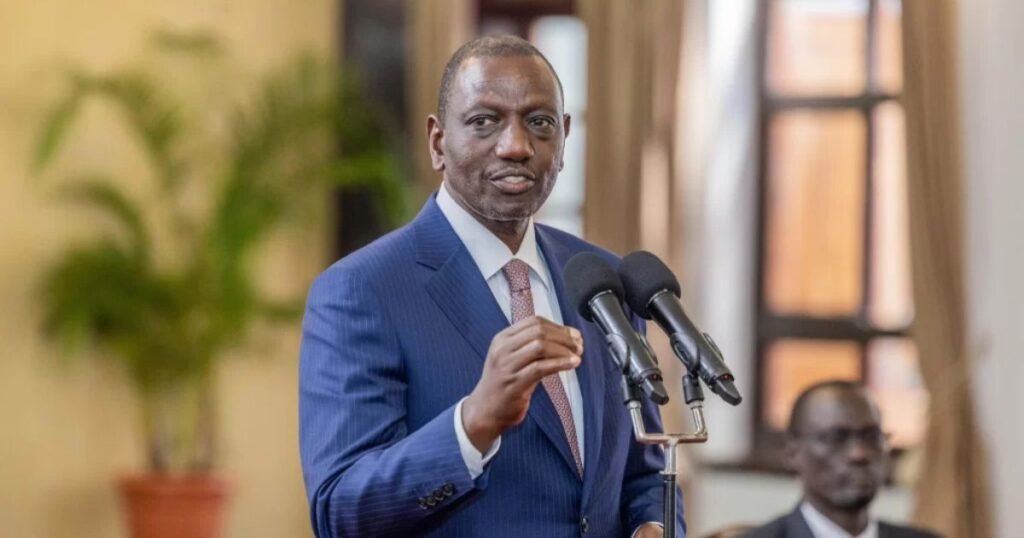 Mwili wa Raila Odinga Wawasili Nchini Kenya, Wapokelewa na Rais Ruto JKIA – Video